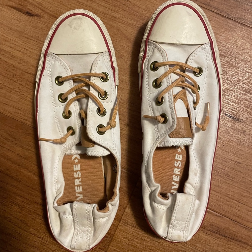 Slip on, no tie converse